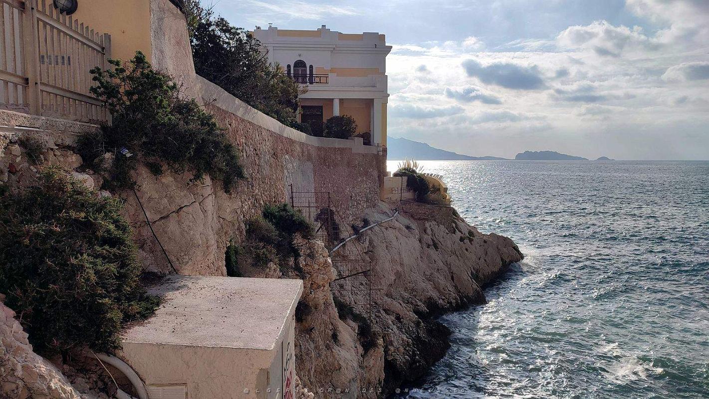 2022 12 MARSEILLE-ENDOUME DU PORT DE MALMOUSQUE A MALDORME (87).jpg